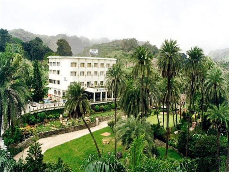 Hotel Hillock Mount Abu Exterior photo